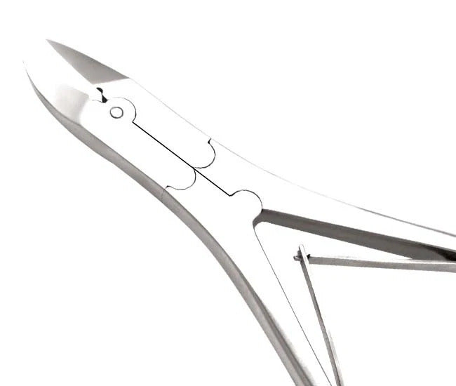 Nagelzange, Doppelgelenk, leicht gebogene Schneide, ohne Pufferfederung geriffelter Griff  16 cm Gesamtlänge